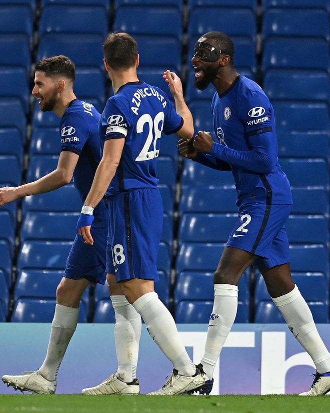 戴维斯26分 独行侠战胜火箭