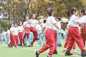 库里27+6&犯满科尔遭驱逐 伦纳德24分快船险胜勇士