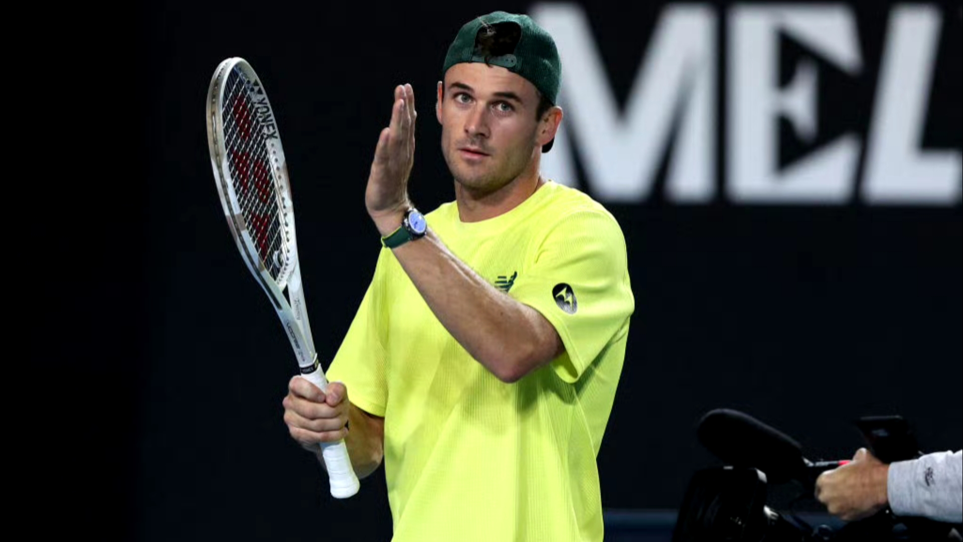 而是通过压 而是通过压