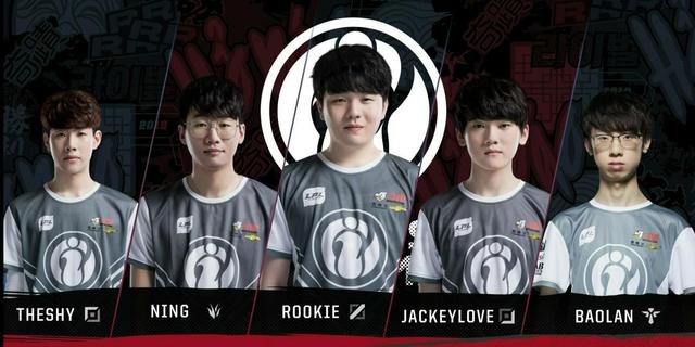 而现在的他 而现在的他