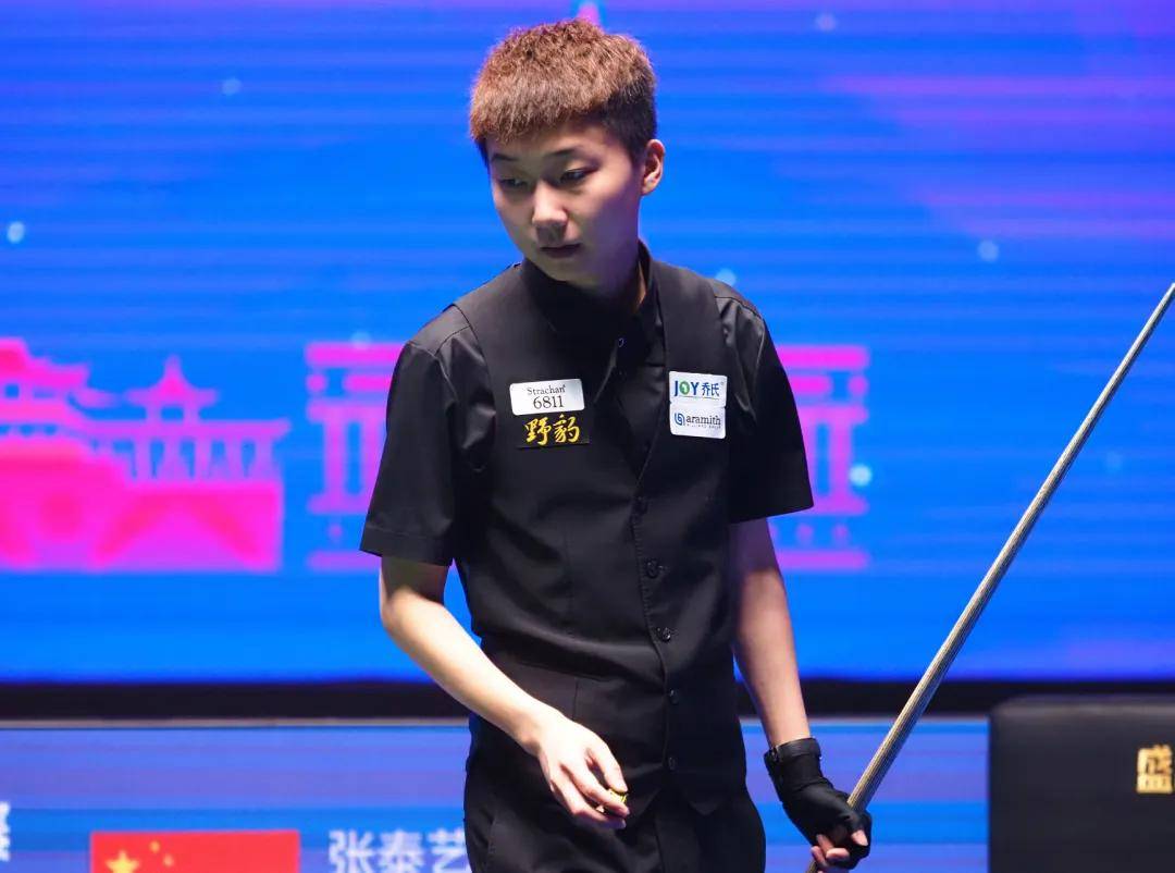 财务压力居 财务压力居