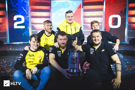 中夺得金牌 中夺得金牌